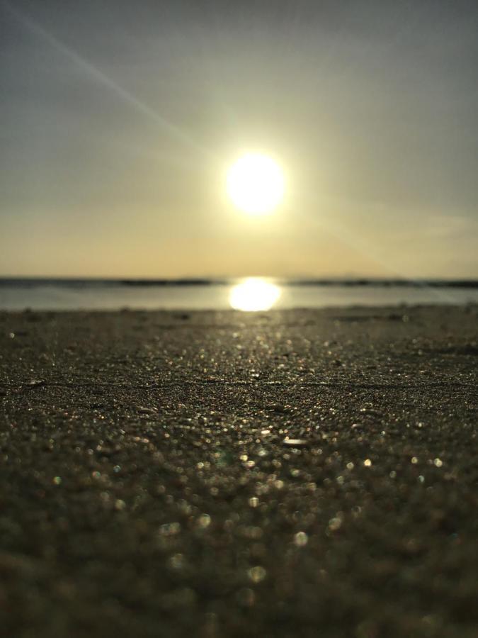 Andaman Beach Resort Koh Jum Buitenkant foto