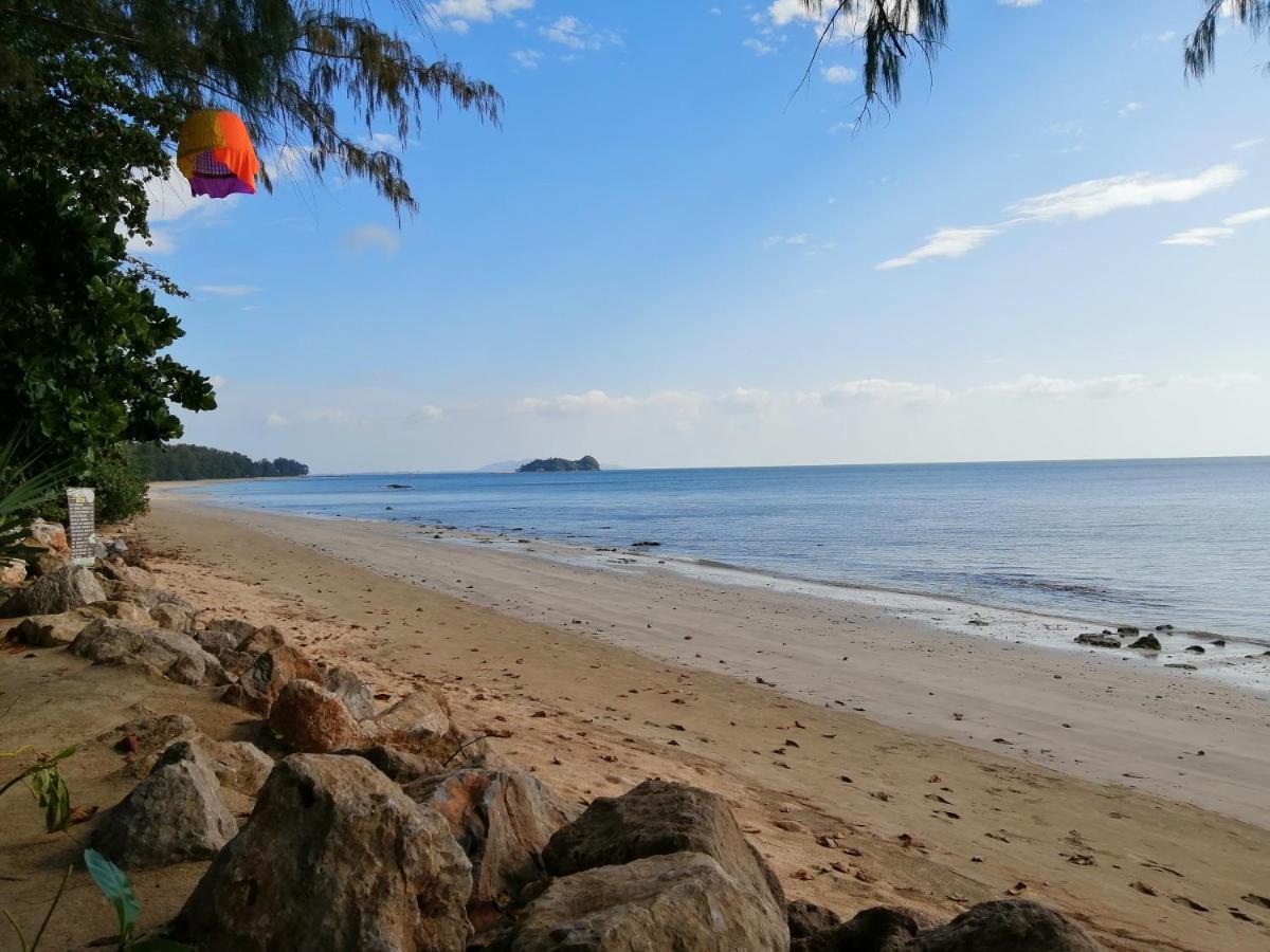 Andaman Beach Resort Koh Jum Buitenkant foto