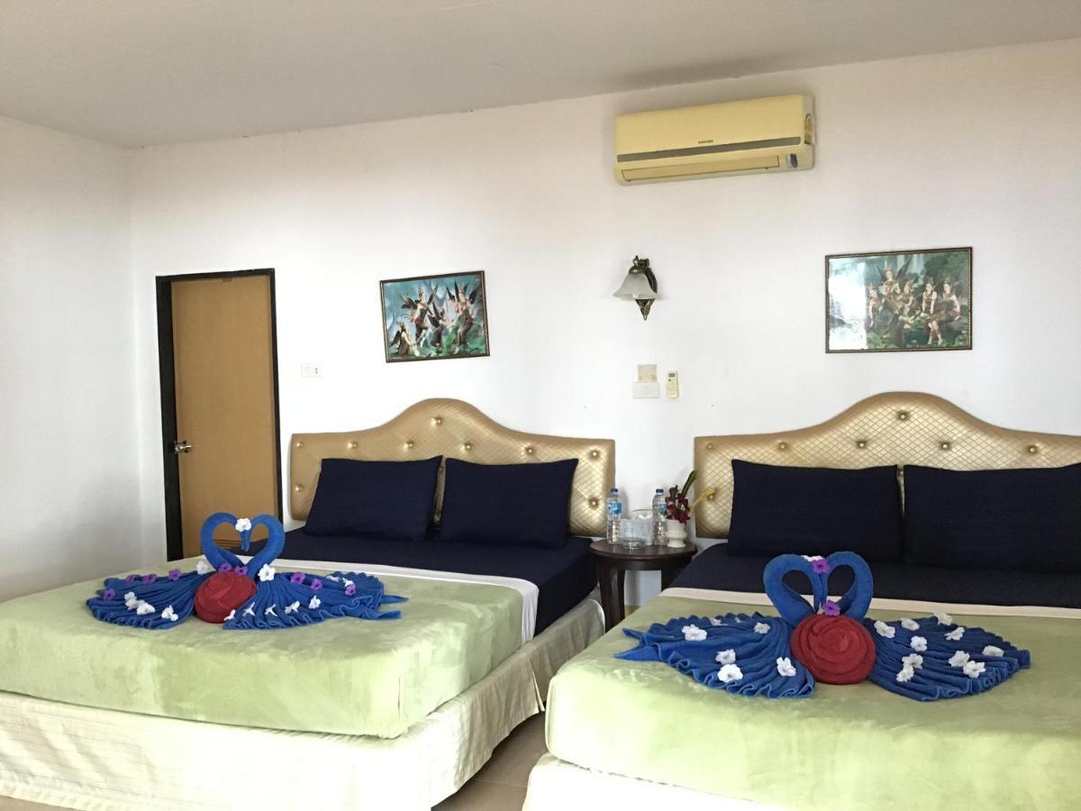 Andaman Beach Resort Koh Jum Buitenkant foto