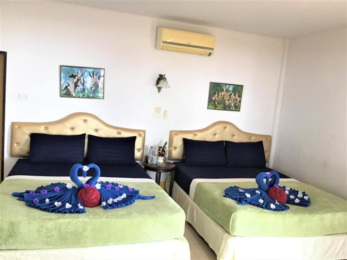 Andaman Beach Resort Koh Jum Buitenkant foto
